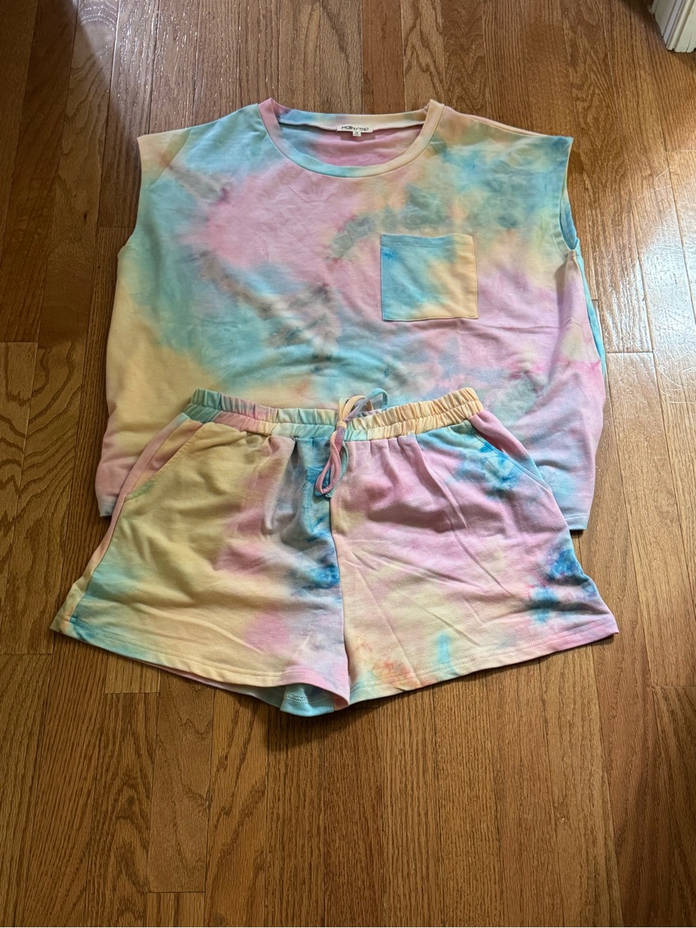 New-Main Street Pastel Tie-Dye Lounge Set - Sleeveless Top & Shorts. POCKETS!!